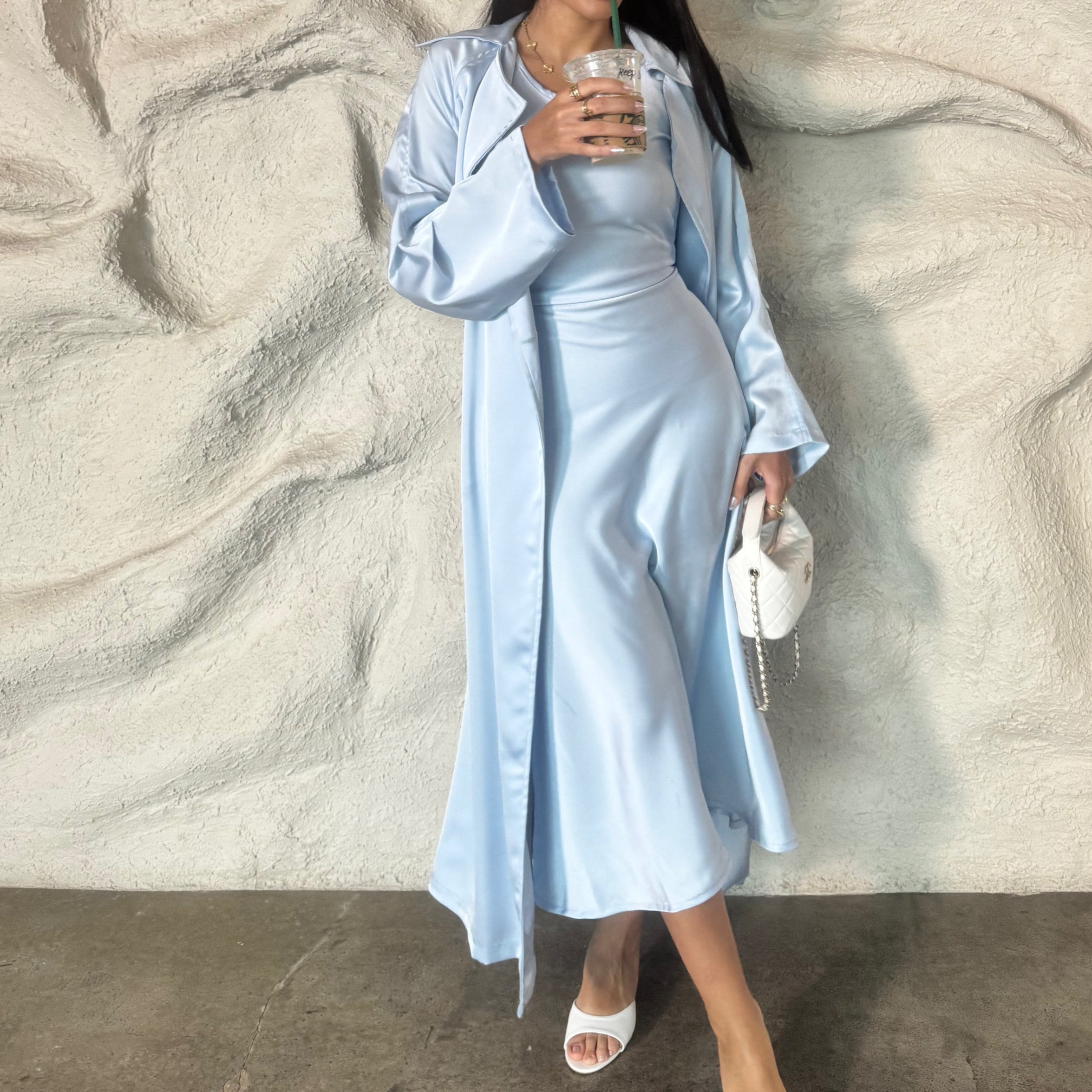 Maya set in baby blue.